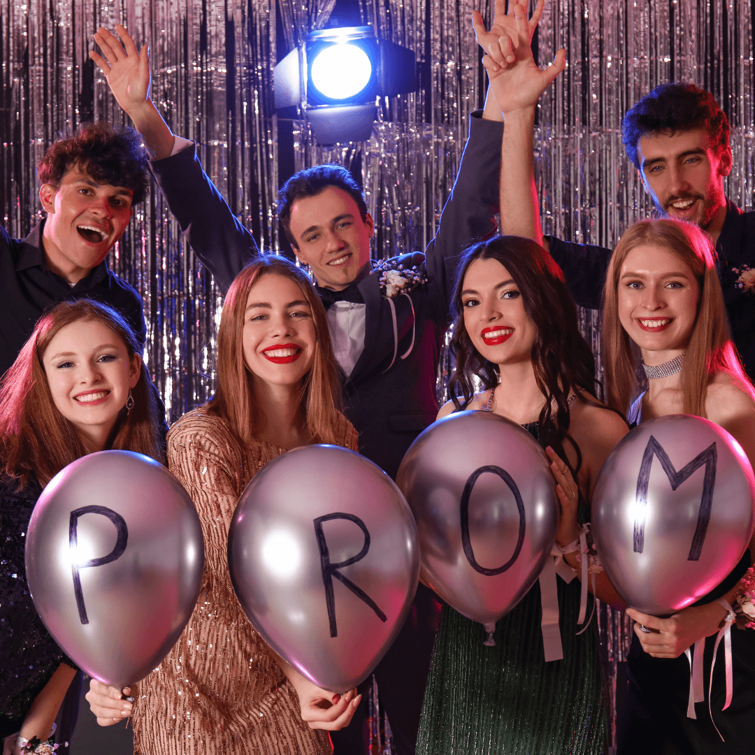 Bale Szkolne i Studniówki